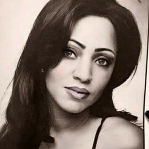 Meet your Posher, Nicole erica